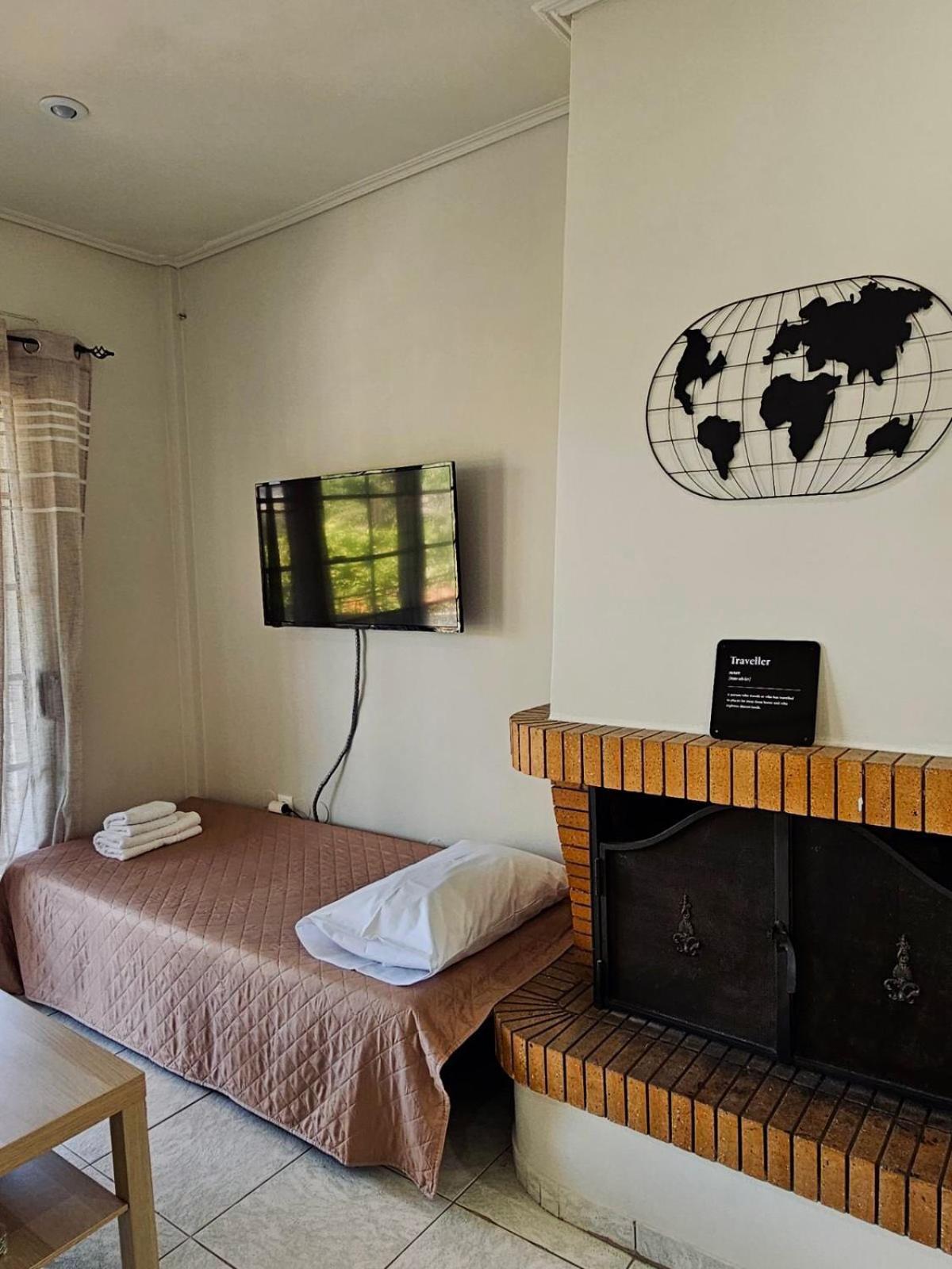 One Artemis Near The Sea And The Airport Apartment Ngoại thất bức ảnh
